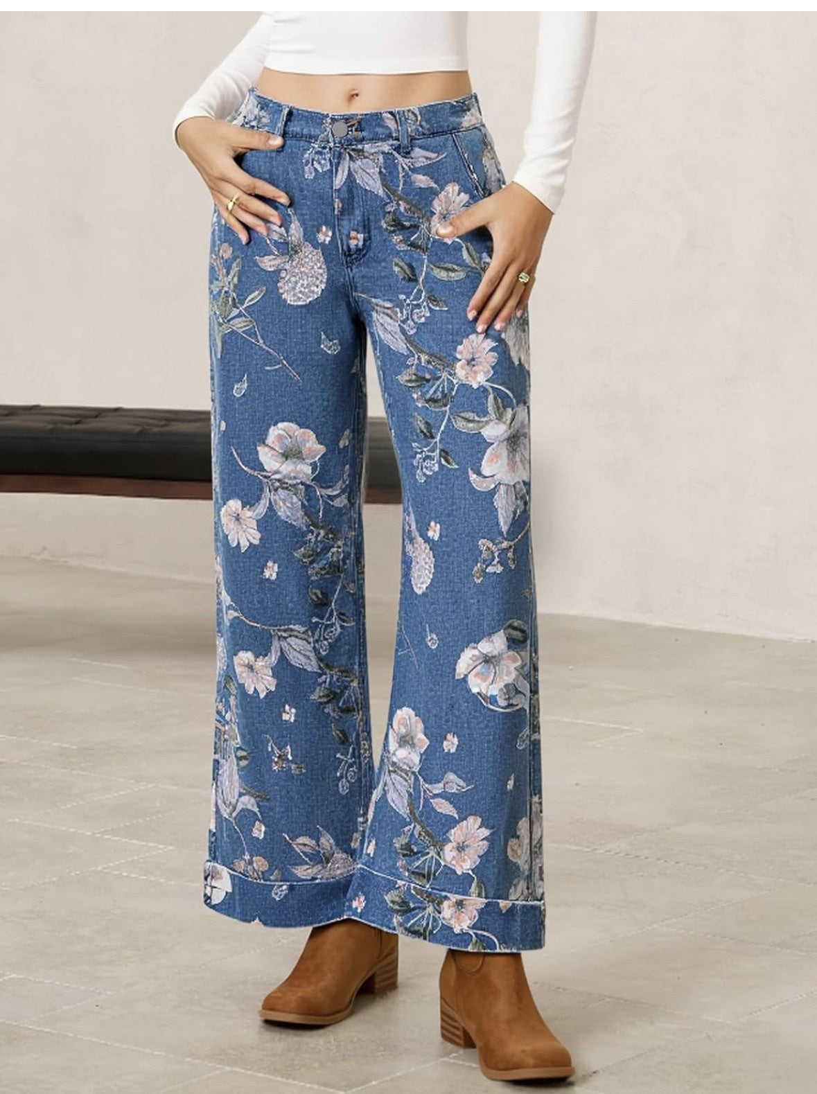🌿HOT DEAL 51% OFF! 👖 Women’s Cropped Jeans – Chic Floral Print & Relaxed Wide-Leg Fit ☀️✨