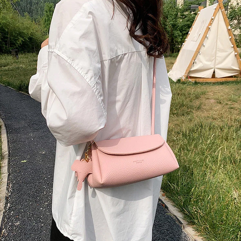 🔥2025 Hot Sale 🎁Women's  High end Fashion Crossbody Bag with Elephant Pendant