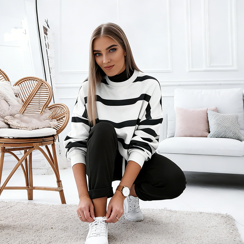 ⌛ Only 3 days left – 50% off everything! ⏰Women's striped sports set, 2-piece