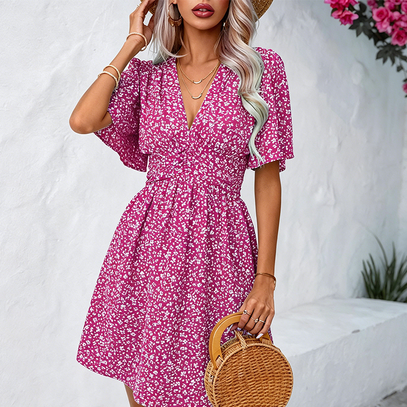 🌸☀️Women's Summer V-Neck Floral Dress – Flattering & Effortless Chic✨