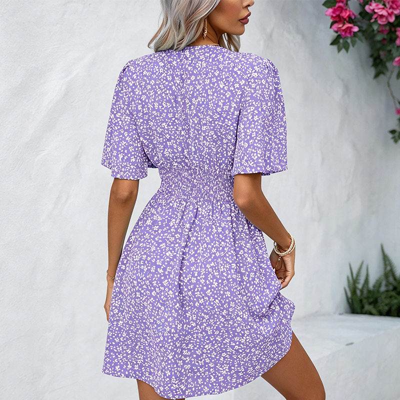 🌸☀️Women's Summer V-Neck Floral Dress – Flattering & Effortless Chic✨